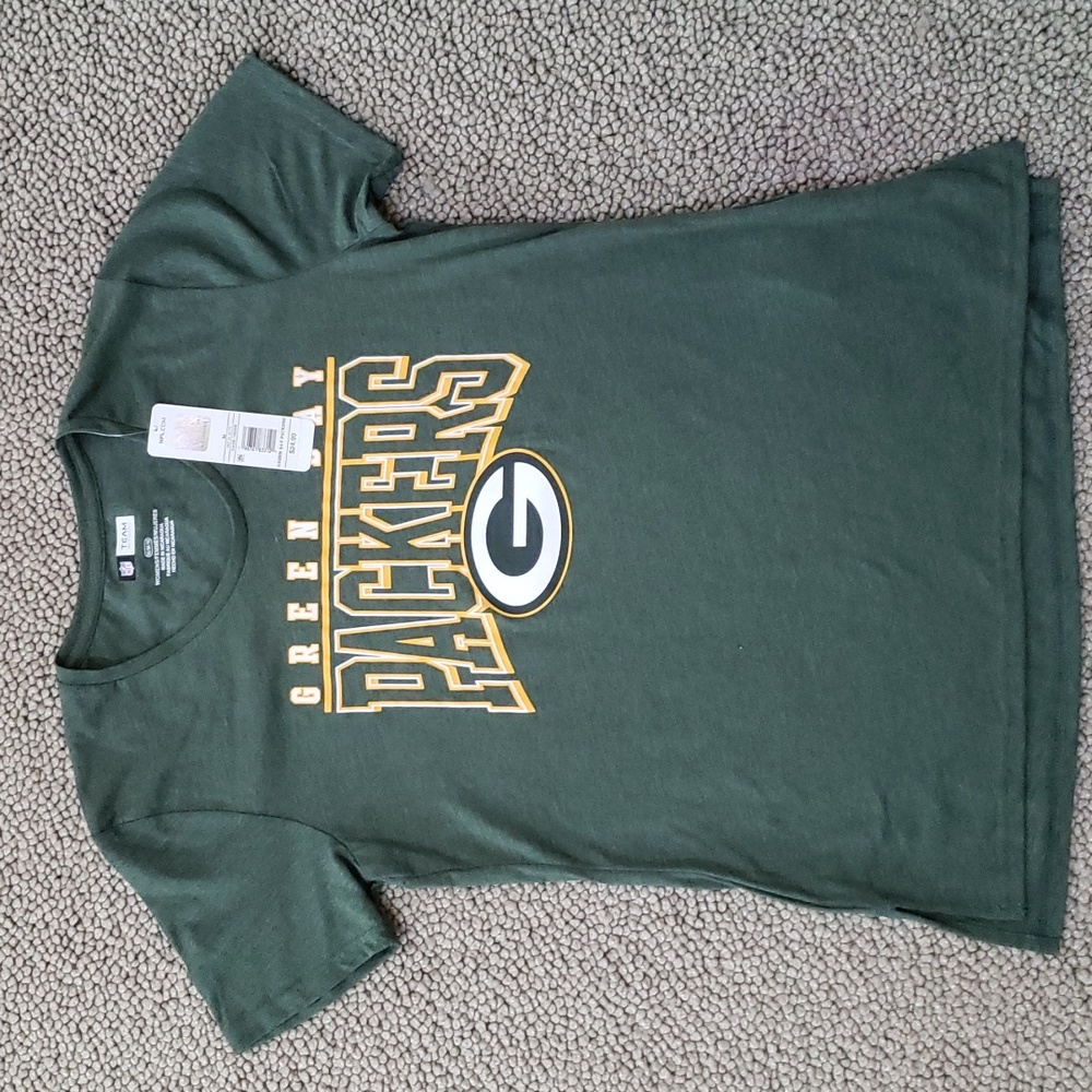 Green Bay Packers T-shirt NWT